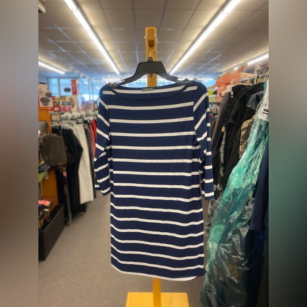 🛍️ Soprano large navy/white stripe dress